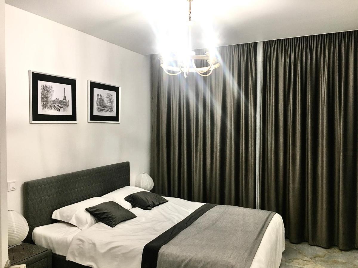 4-Room Jacuzzi Apartment Lviv Luaran gambar