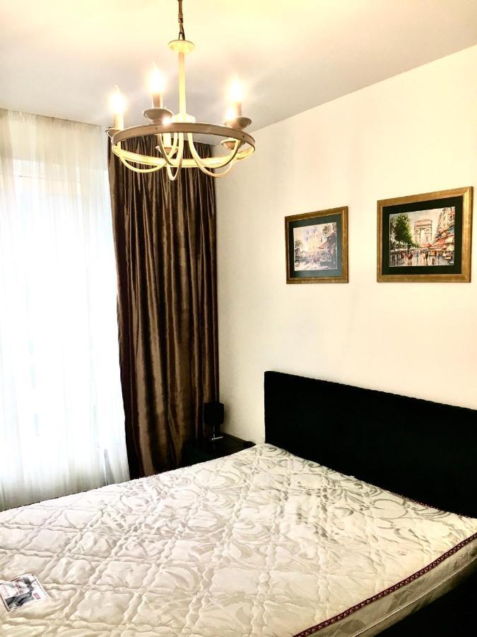 4-Room Jacuzzi Apartment Lviv Luaran gambar